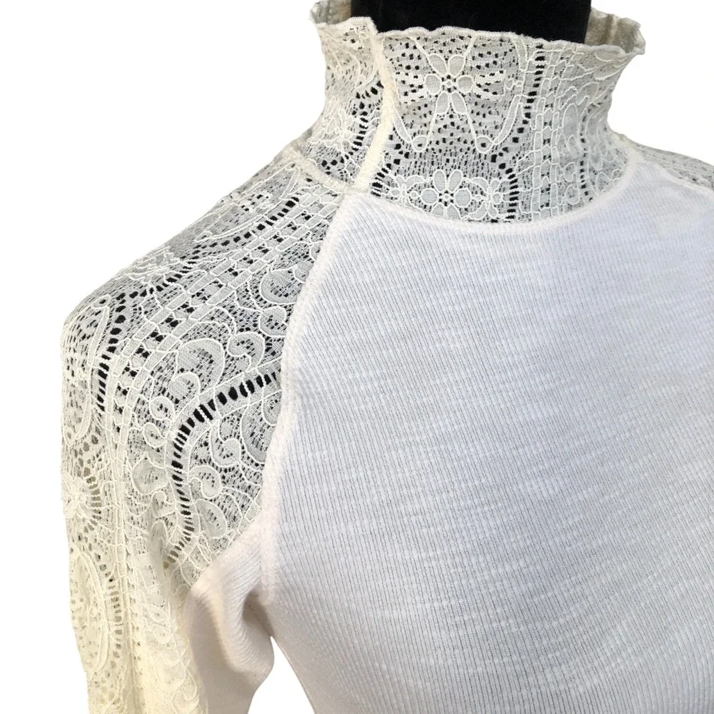 Free People Cream Feminine Fairy Hipster Lace Ribbed Mock Neck‎ Top Sz M